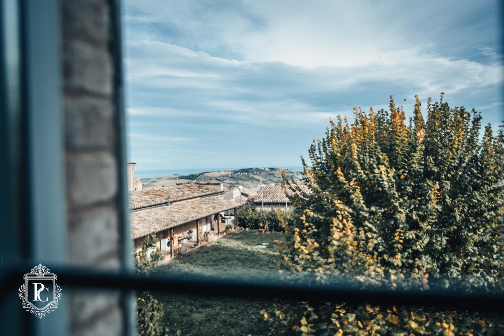 Palazzo Capparucci - Dimora Storica Hotel Fermo Exterior foto