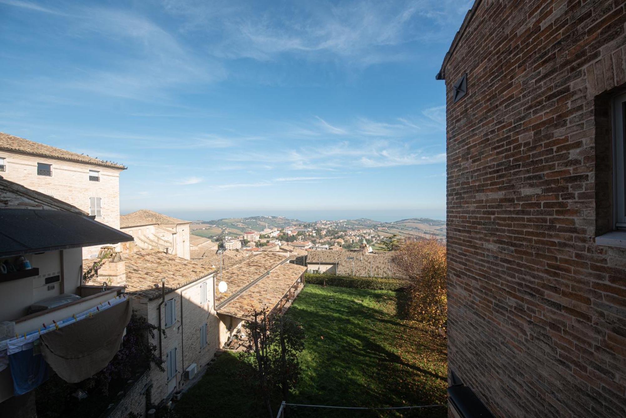 Palazzo Capparucci - Dimora Storica Hotel Fermo Exterior foto